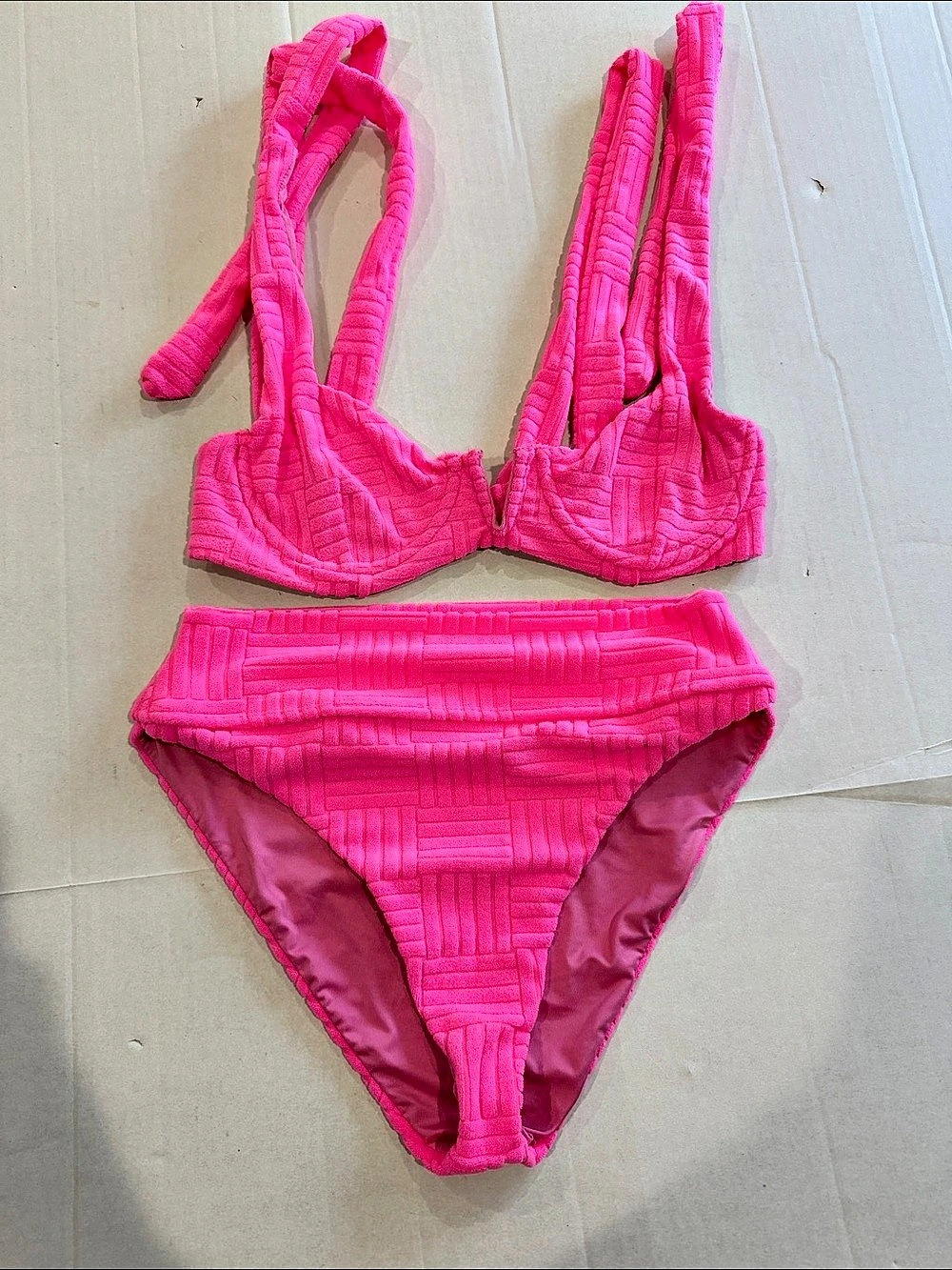 Beach Riot Blair top strawberry moon Terry M